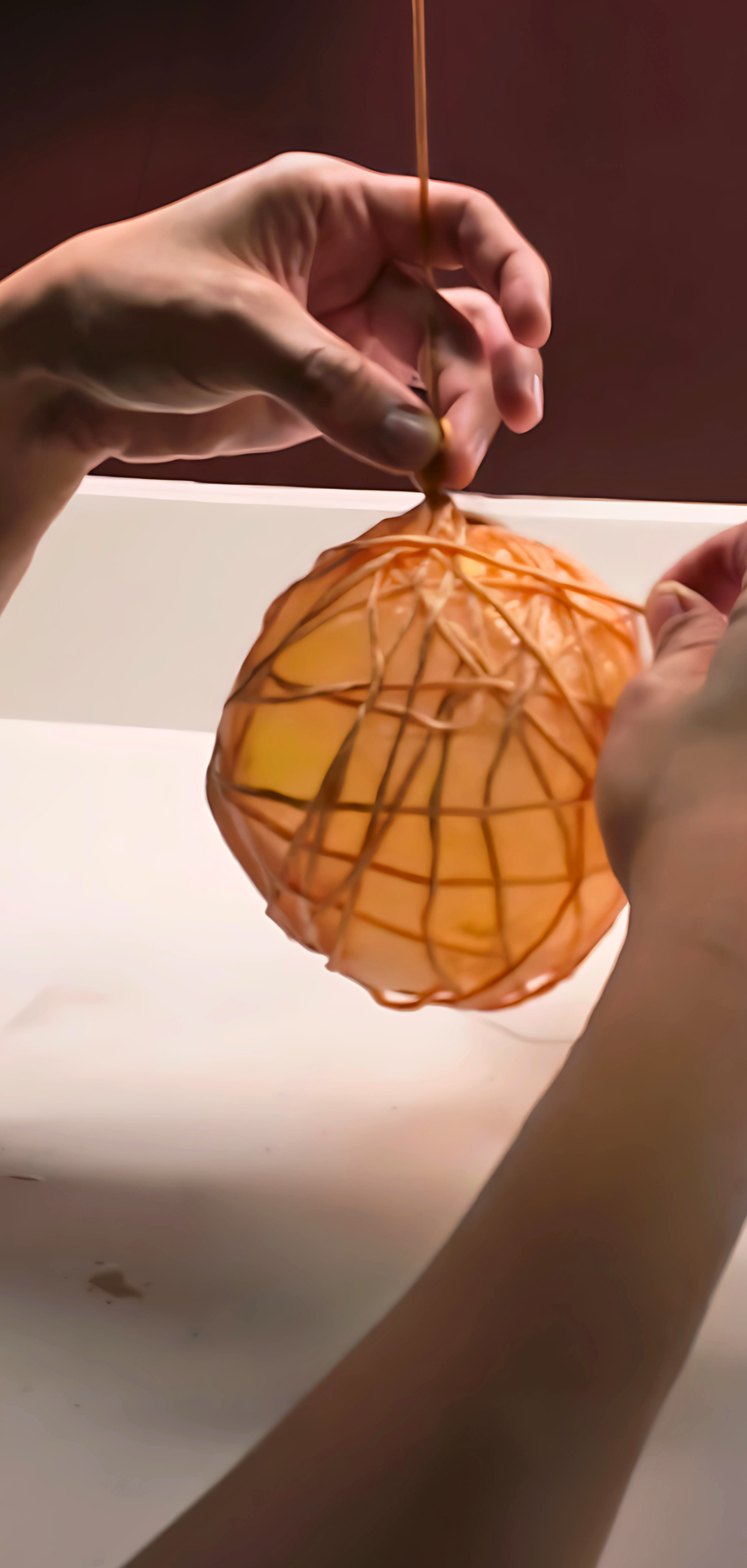 How to Make Yarn Pumpkins Using Balloons