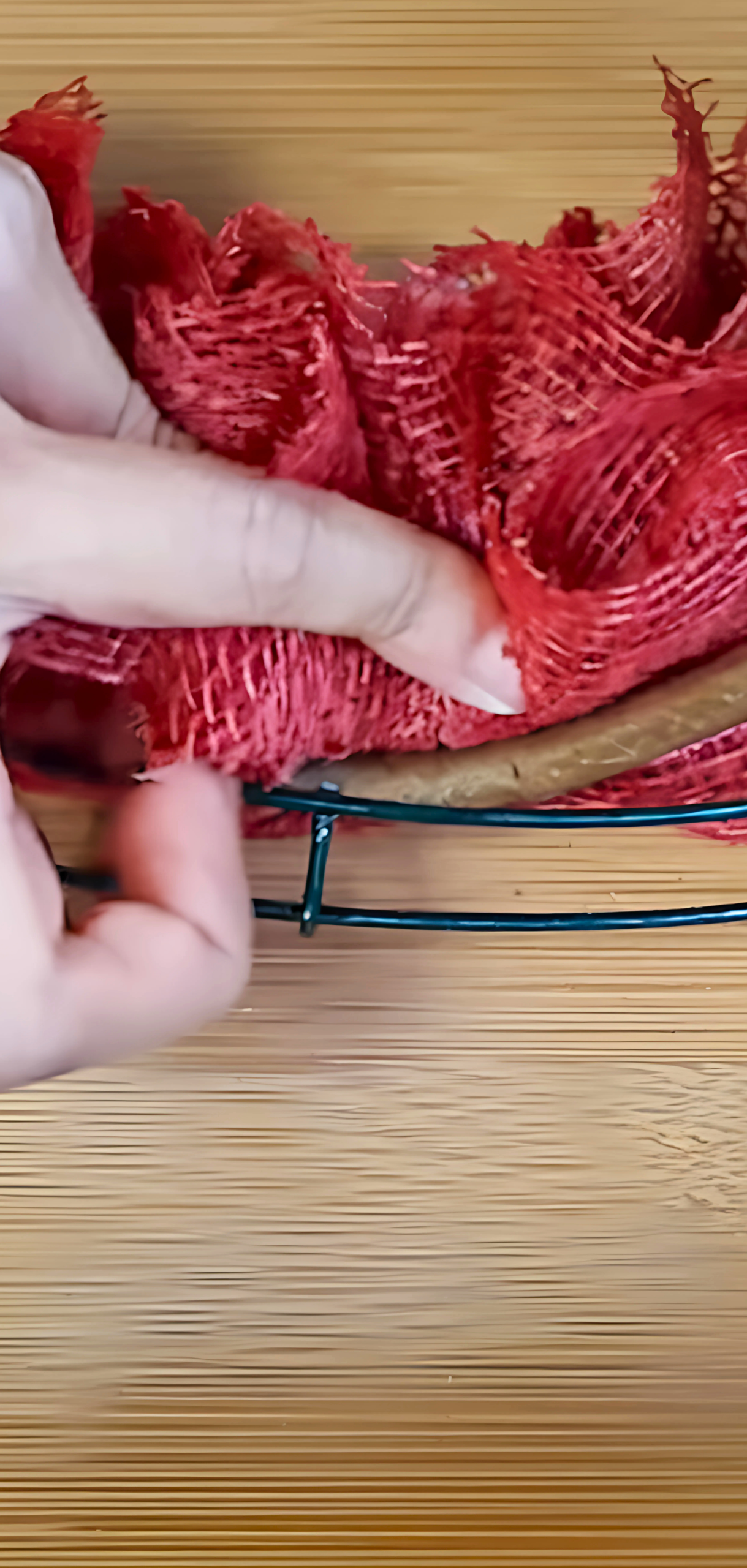 How to Make an Easy Fall Burlap Wreath