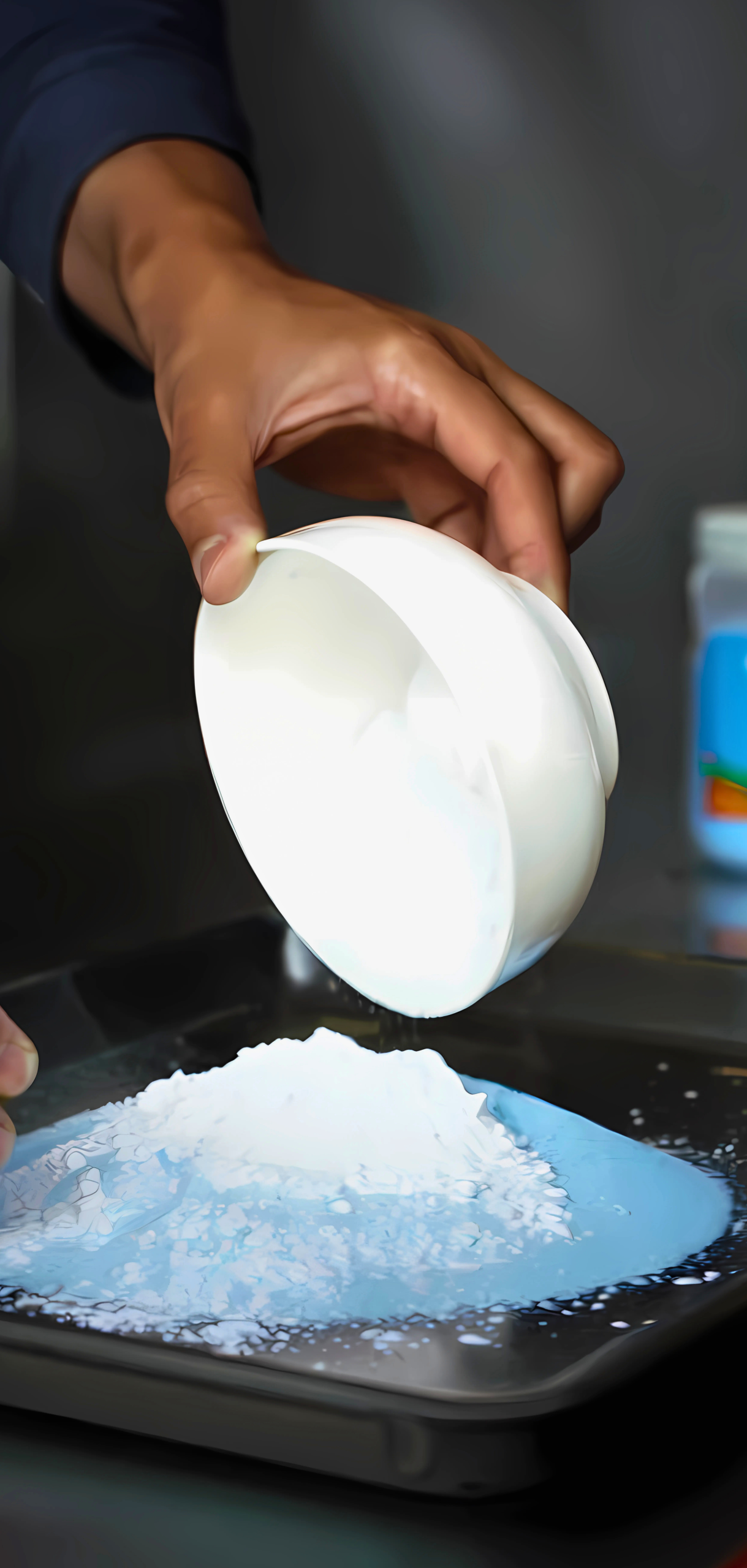 How to Make Moon Sand