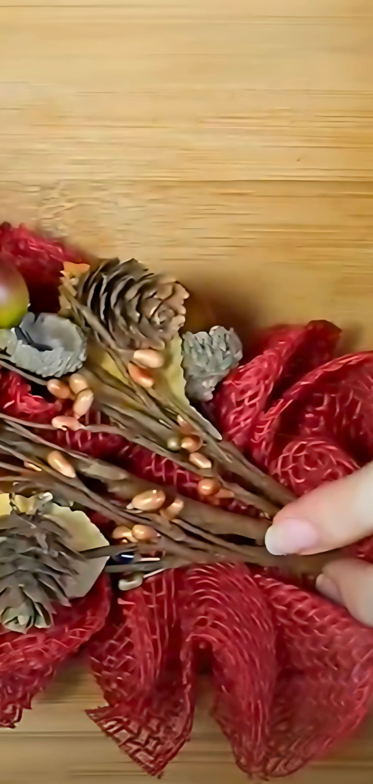 How to Make an Easy Fall Burlap Wreath