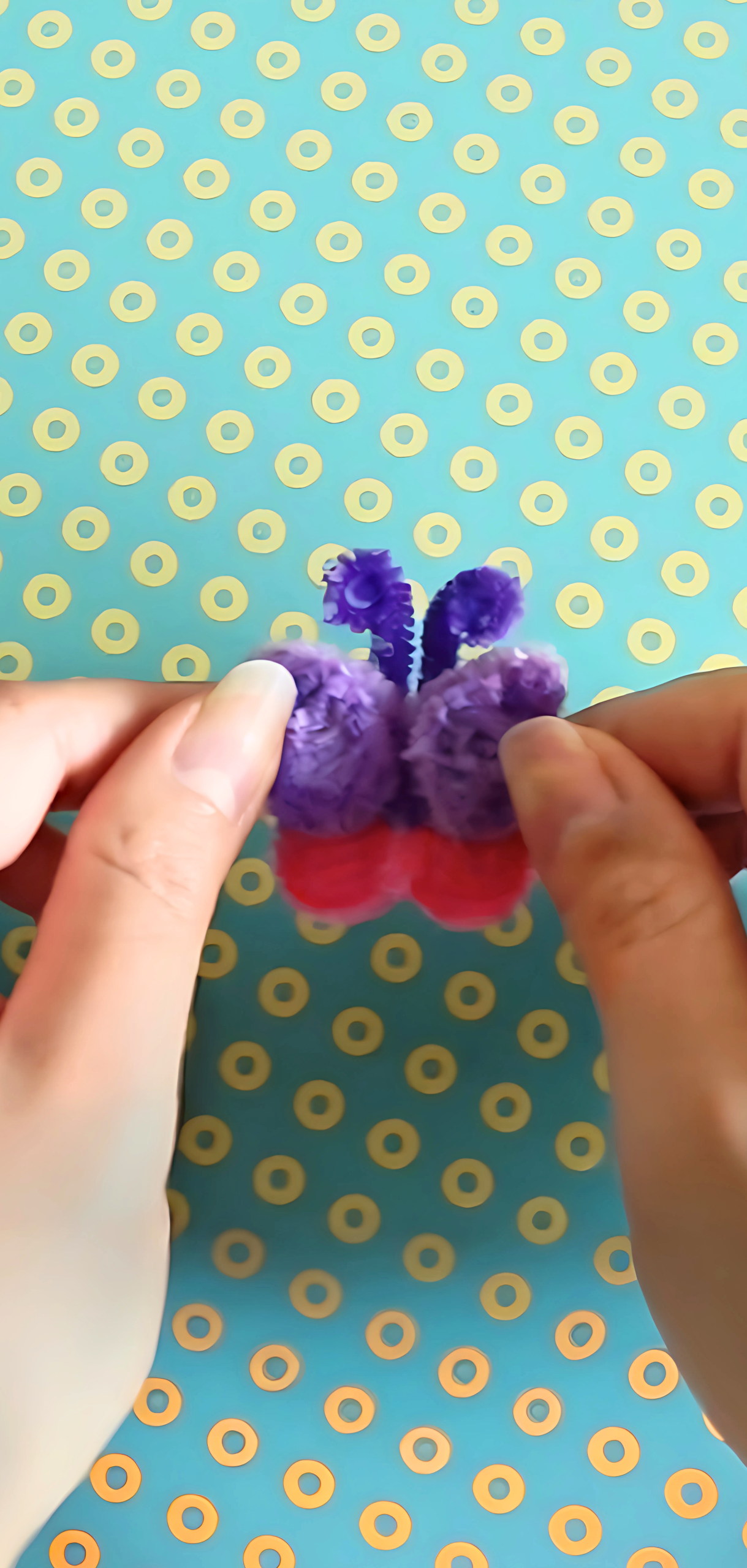 How to Make Pipe Cleaner Butterfly Rings