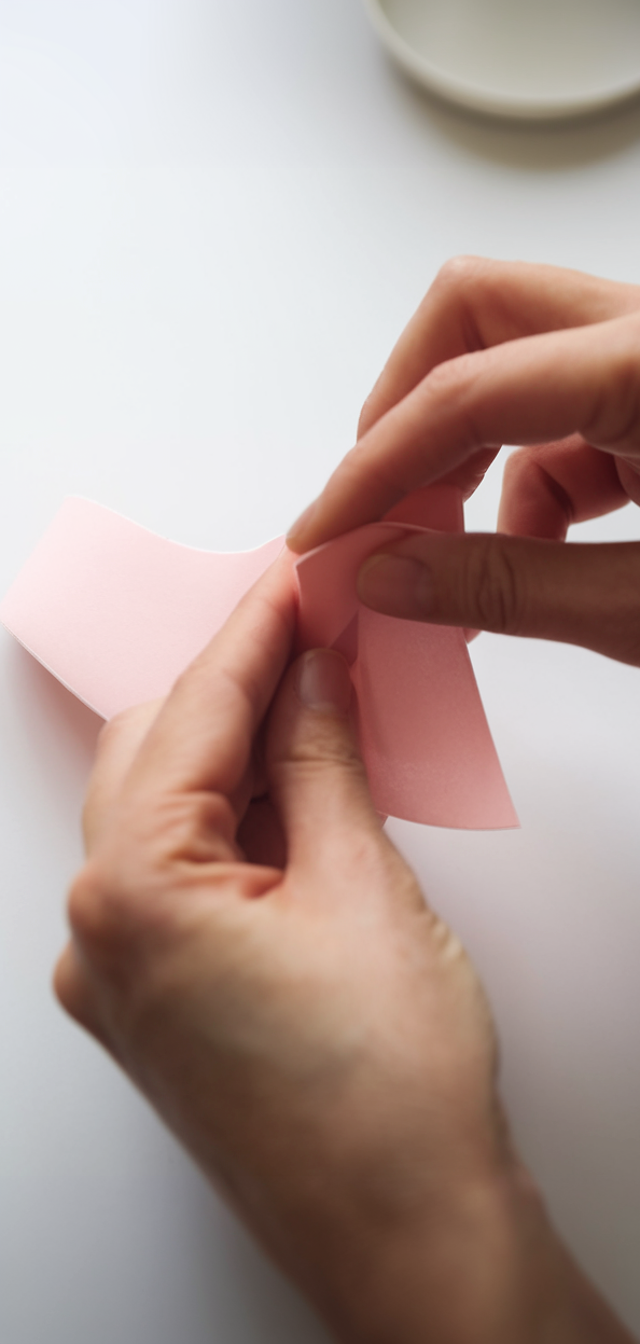 How to Make An Easy Crepe-Paper Flowers