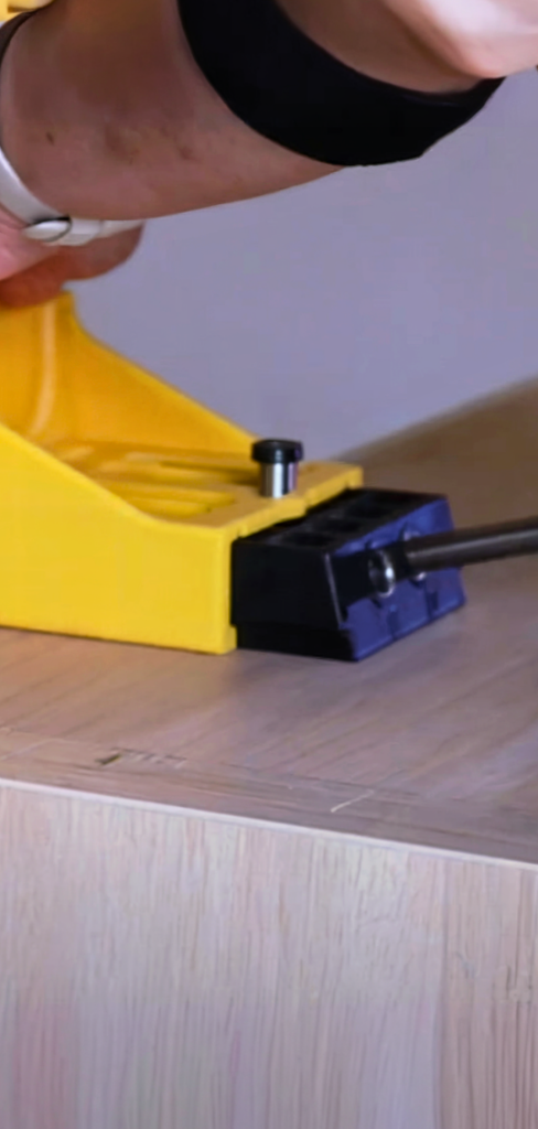 Kallax Hack - Turn a Kallax into a Sewing Table