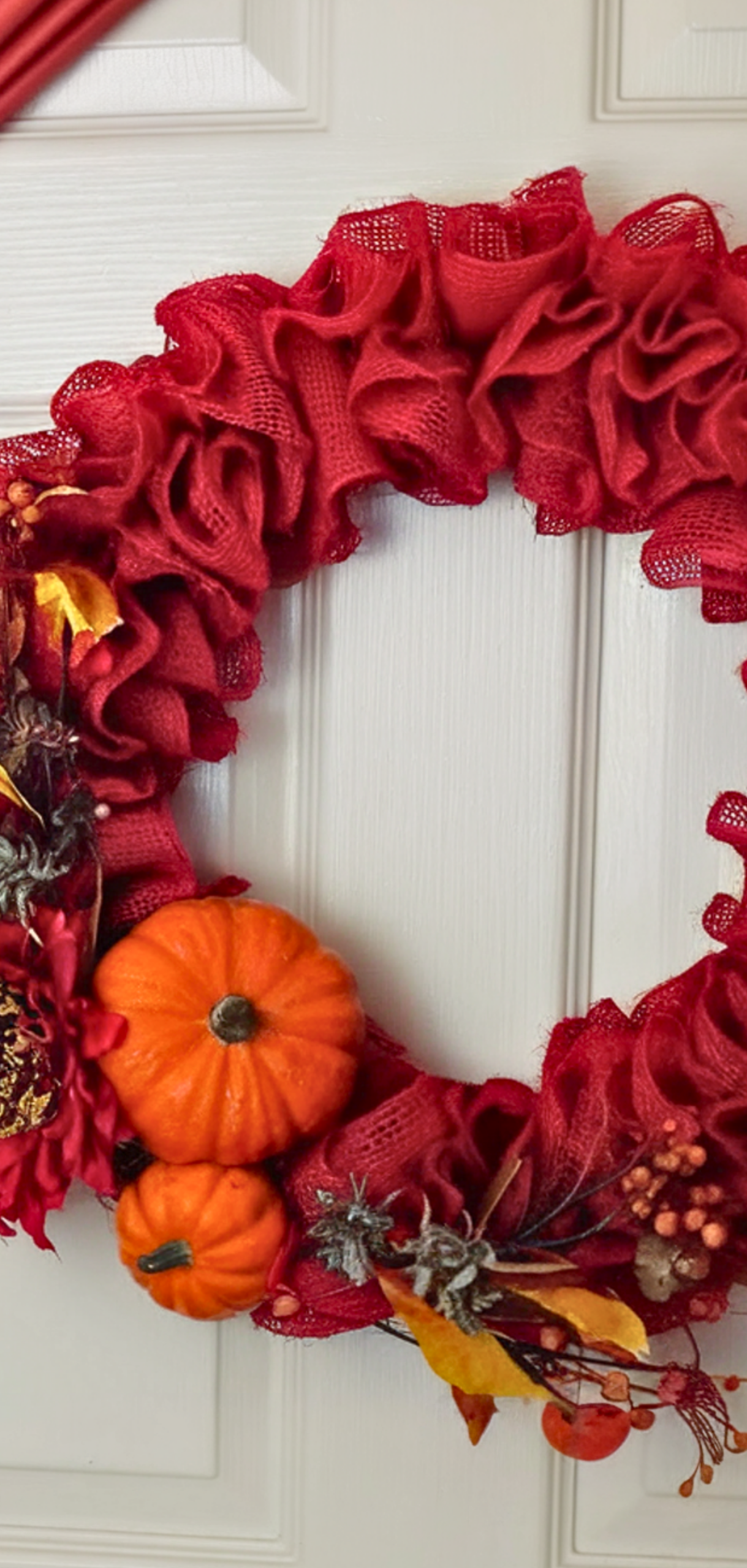 How to Make an Easy Fall Burlap Wreath