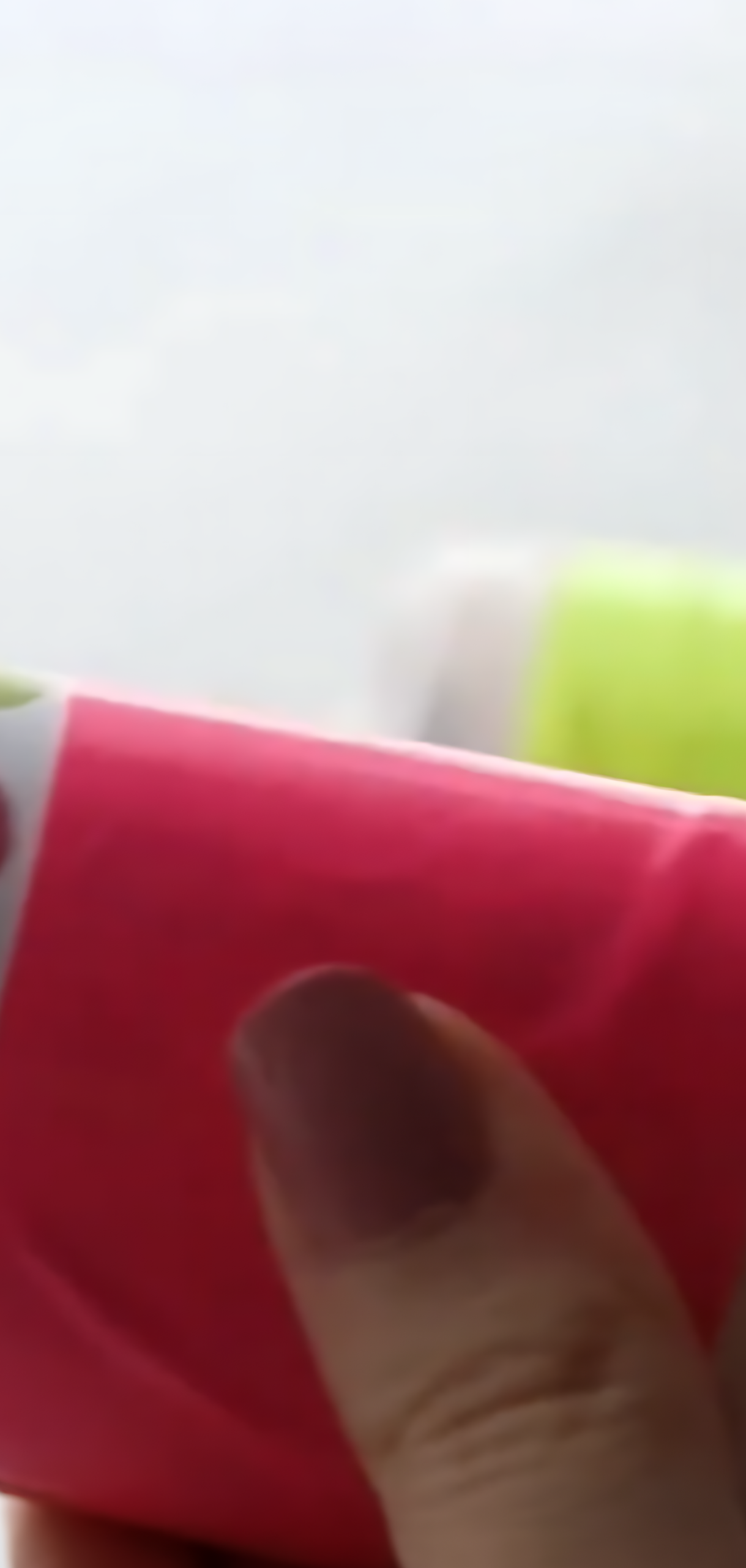 Stunning Pom Pom Shooter