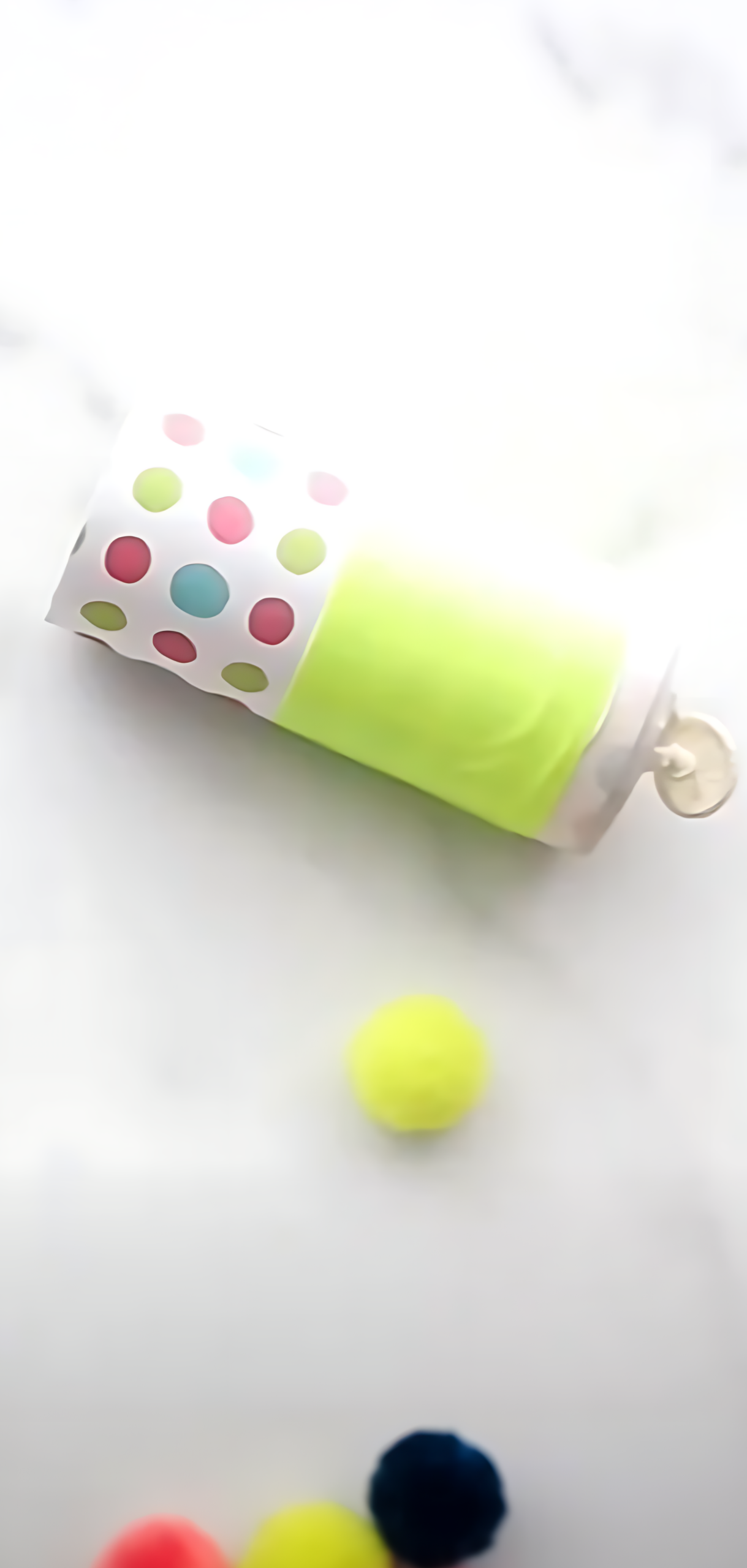 Stunning Pom Pom Shooter