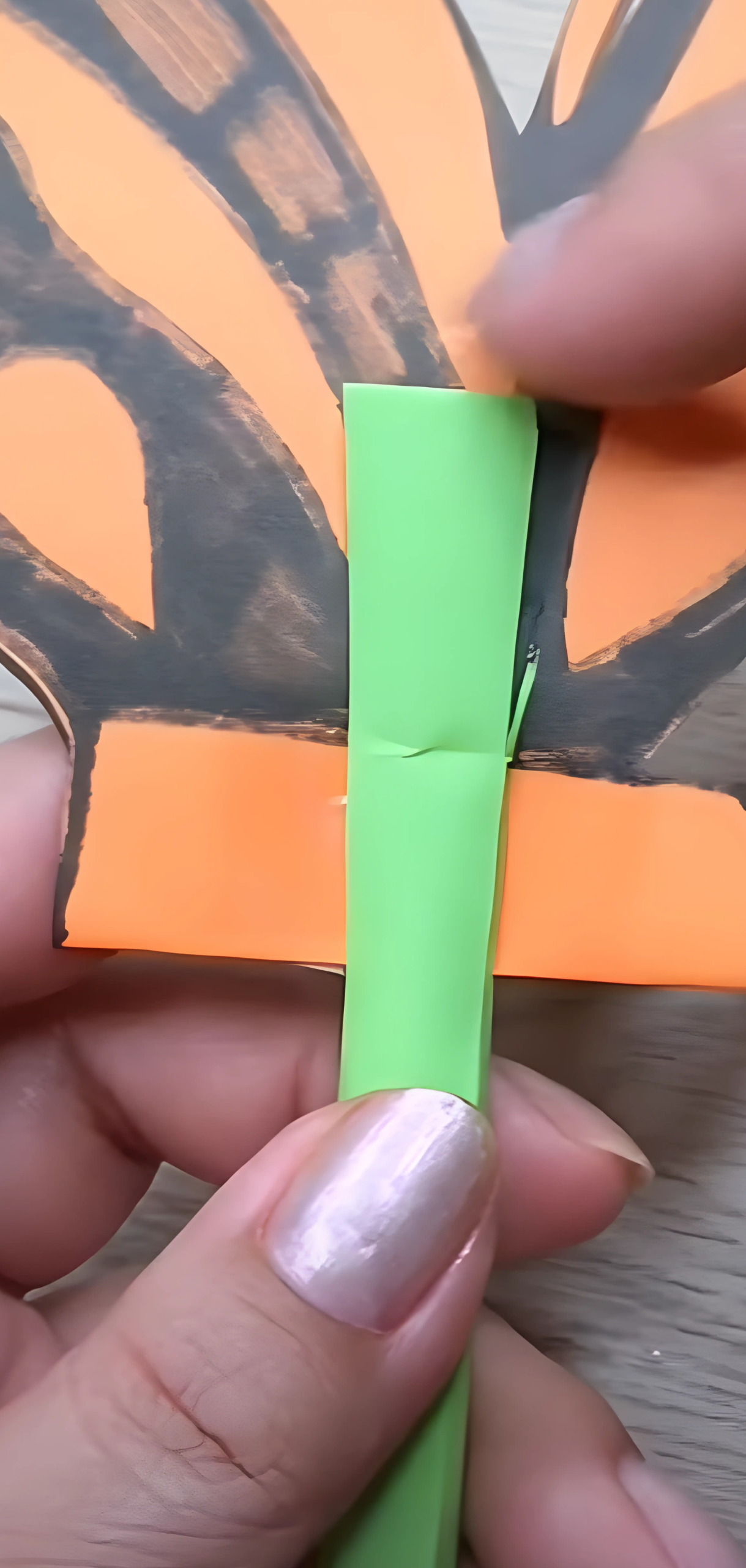 Easy Flapping Butterfly Craft