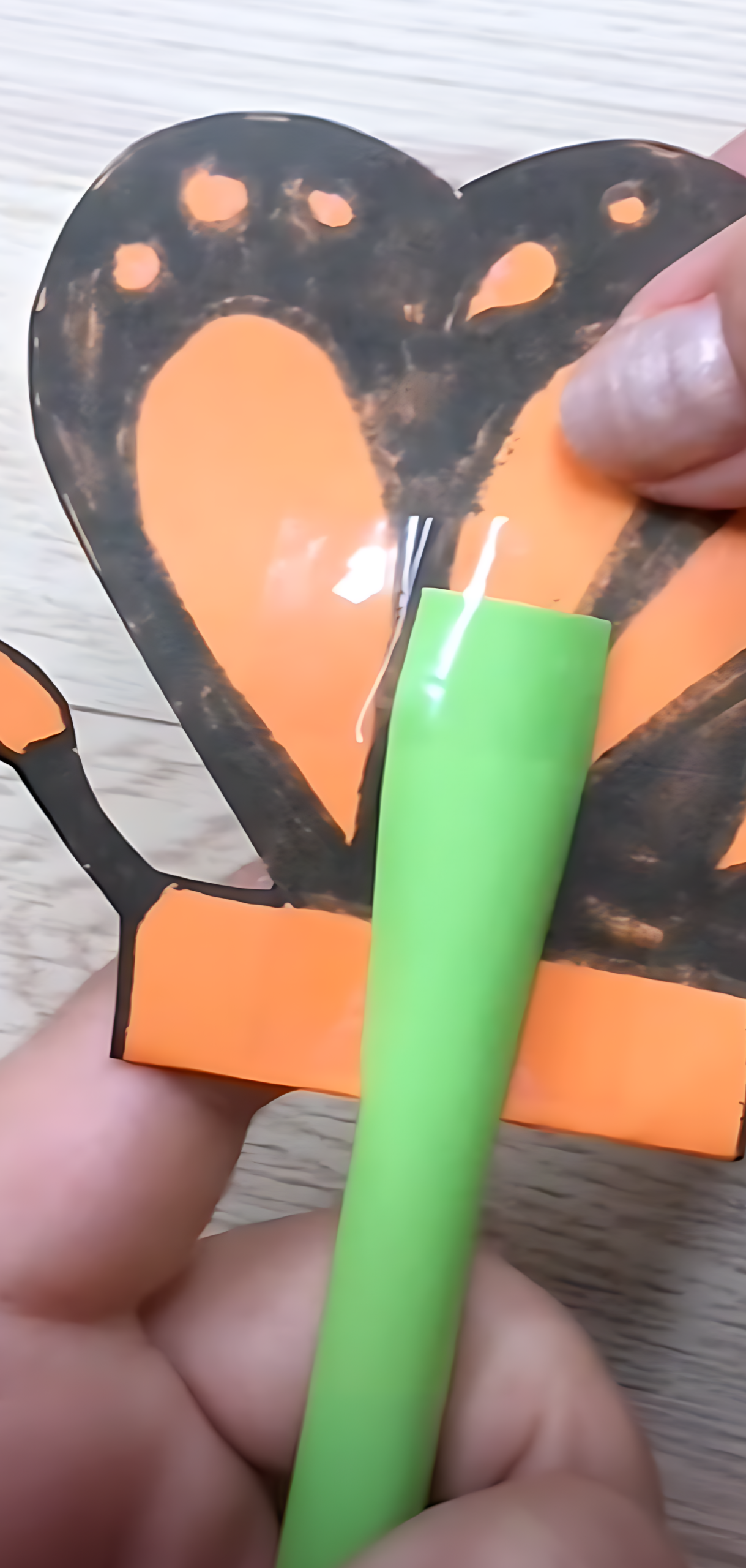 Easy Flapping Butterfly Craft