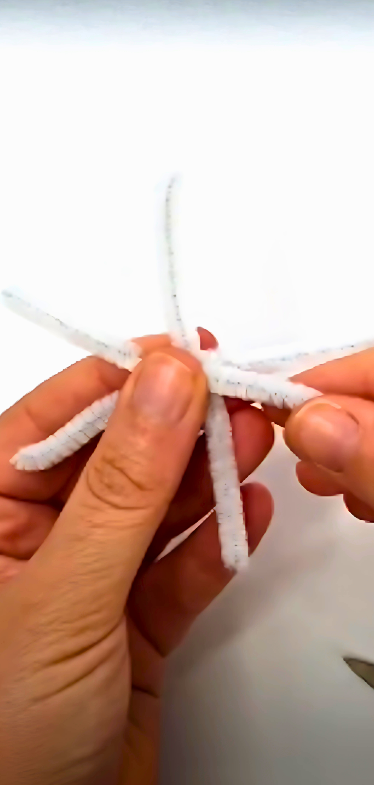 Quick Beaded Pipe Cleaner Snowflakes